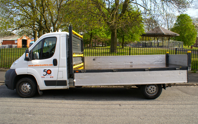Hire a 3.5T GVW Dropsided Truck