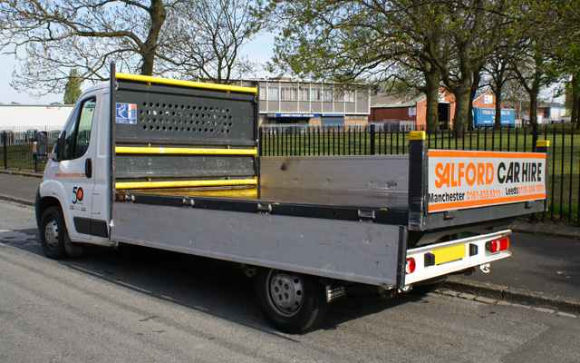 Hire a 3.5T GVW Dropsided Truck