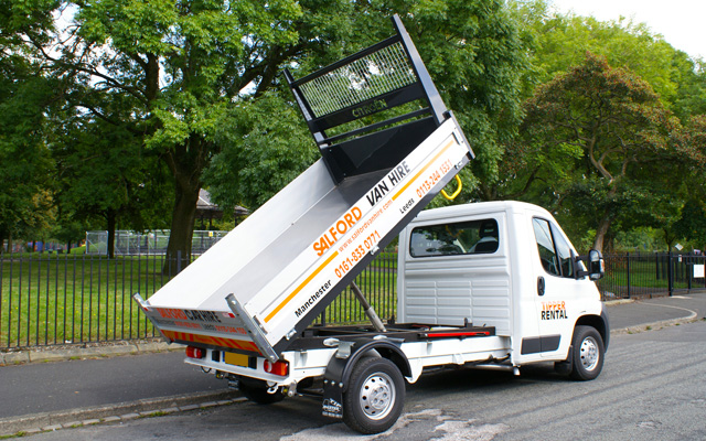 Hire a 3.5 Tonne GVW Tipper