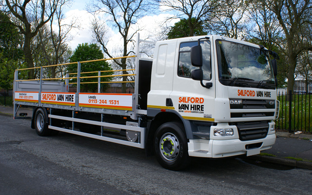 Hire a 7/18T GVW Dropsided Truck with Tail Lift